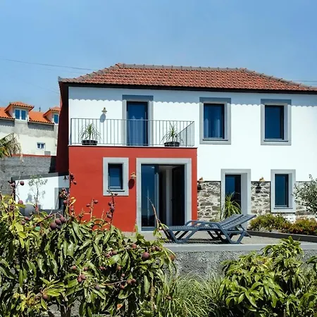 Guestready - Leme Breathtaking Views Guest house *