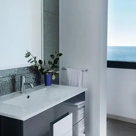 Guest house Guestready - Leme Breathtaking Views Gaula
